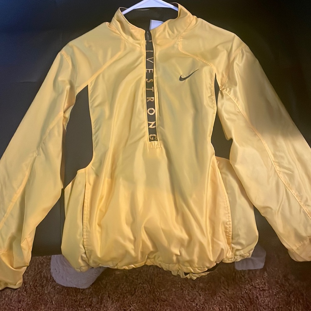 Nike Wind Breaker